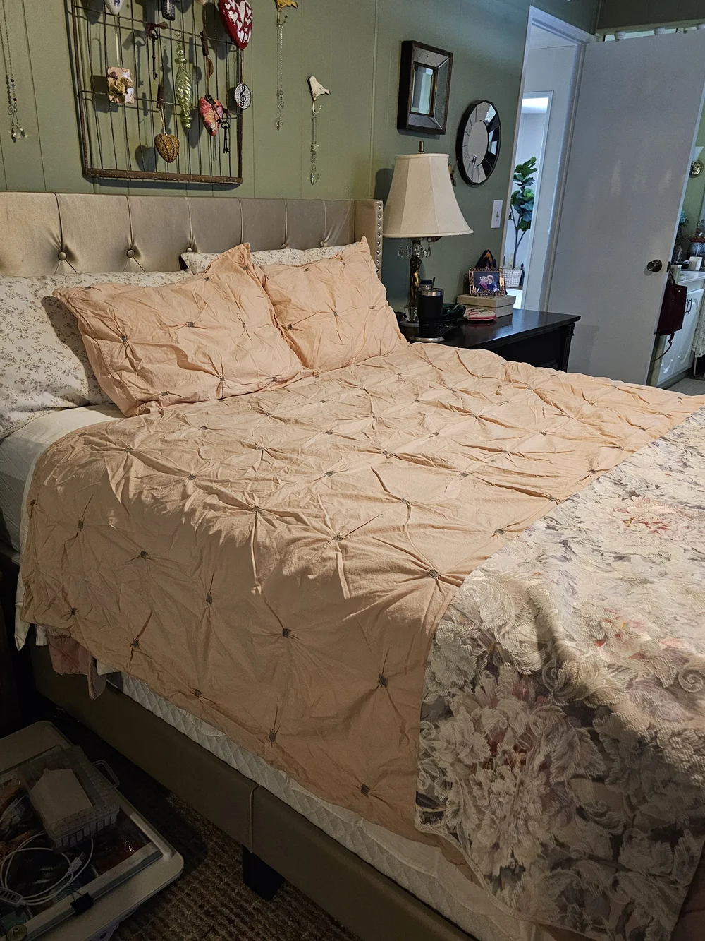 Ink & Ivy Pintuck Duvet Set in Blush Pink And Gray